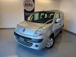 Grau Gebraucht 2011 Renault Kangoo Authentique Van / Kleinbus | 4.950 € (Fairer Preis)