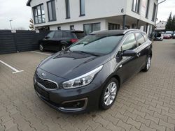 Grau Gebraucht 2017 Kia Ceed Sportswagon DREAM-TEAM Edition Kombi | 6.990 € (Fairer Preis)