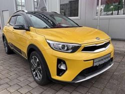 Gelb Gebraucht 2018 Kia Stonic SUV | 13.990 € (Fairer Preis)