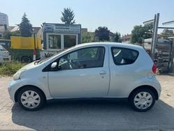 Blau Gebraucht 2005 Toyota Aygo City Kleinwagen | 700 € (Superpreis)