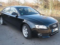 Schwarz Gebraucht 2011 Audi A5 Comfort Coupé | 4.000 €