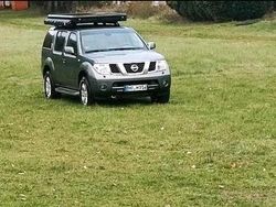 Grau Gebraucht 2005 Nissan Pathfinder SUV | 15.411 €