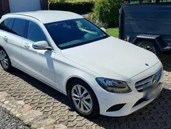 Weiß Gebraucht 2019 Mercedes C200 Avantgarde Kombi | 21.000 € (Etwas zu teuer)