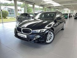 Schwarz Gebraucht 2024 BMW 318 Shadowline Limousine | 28.390 € (Guter Preis)