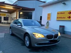 Beige Gebraucht 2011 BMW 750 Limousine | 15.500 € (Fairer Preis)