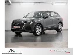 Grau Gebraucht 2022 Audi Q3 Basis SUV | 35.910 € (Fairer Preis)
