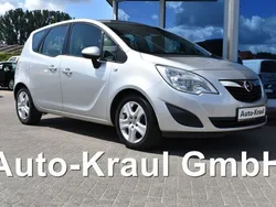 Starsilber metallic Gebraucht 2011 Opel Meriva Edition Van / Kleinbus | 3.849 € (Guter Preis)