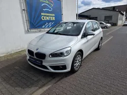 Mineralweiß Gebraucht 2017 BMW 220 Advantage Kombi | 17.500 € (Guter Preis)