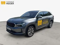 Graphitegrau metallic met. Gebraucht 2024 Skoda Kodiaq Selection SUV | 42.500 € (Fairer Preis)