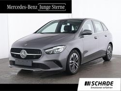 Grau Gebraucht 2024 Mercedes B180 Progressive Van / Kleinbus | 29.950 € (Superpreis)