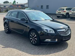 Schwarz Gebraucht 2012 Opel Insignia Limousine | 5.950 € (Fairer Preis)