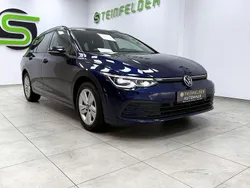 Blau Gebraucht 2023 VW Golf VIII Life Kombi | 23.790 € (Fairer Preis)