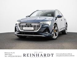 Plasmablau metallic Gebraucht 2022 Audi e-tron Sportback S-Line SUV | 32.940 € (Guter Preis)