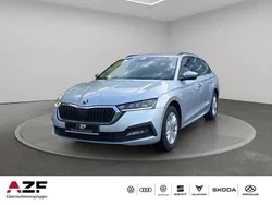 Silber Gebraucht 2022 Skoda Octavia Ambition Kombi | 19.480 € (Guter Preis)