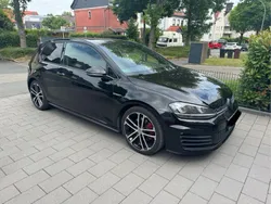 Schwarz Gebraucht 2015 VW Golf VII GTD Limousine | 15.000 € (Fairer Preis)