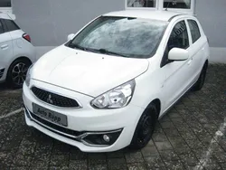 Weiß Gebraucht 2017 Mitsubishi Space Star Edition Limousine | 6.990 € (Etwas zu teuer)
