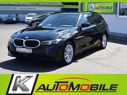 Schwarz Gebraucht 2023 BMW 320 Shadowline Kombi | 32.980 € (Guter Preis)