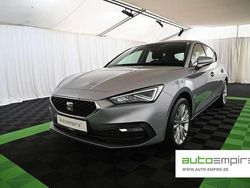 Silber Gebraucht 2023 Seat Leon Style Limousine | 20.990 € (Guter Preis)