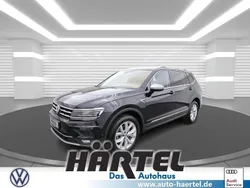 Deep black perleffekt, pearl effect Gebraucht 2021 VW Tiguan Allspace Highline SUV | 31.900 € (Fairer Preis)