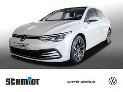 Oryxweißperlmutteffekt Gebraucht 2021 VW Golf VIII Style Limousine | 23.450 € (Guter Preis)
