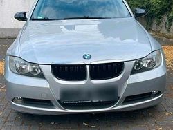 Silber Gebraucht 2007 BMW 318 Limousine | 2.600 € (Guter Preis)