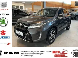 Titan dark gray Gebraucht 2024 Suzuki Vitara Comfort+ SUV | 24.990 € (Etwas zu teuer)
