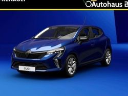 Blau Gebraucht 2024 Renault Clio V Evolution Limousine | 19.790 € (Teuer)