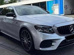 Silber Gebraucht 2019 Mercedes E220 AMG Limousine | 28.900 € (Etwas zu teuer)