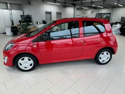 Rot Gebraucht 2011 Renault Twingo Kleinwagen | 4.270 €