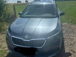 Grau Gebraucht 2020 Skoda Kamiq Style SUV | 17.000 € (Guter Preis)