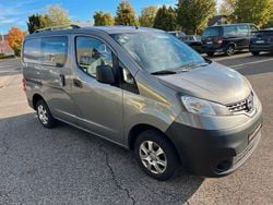 Grau Gebraucht 2017 Nissan NV200 Comfort Van | 10.490 € (Fairer Preis)