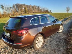 Braun Gebraucht 2015 Opel Astra Edition Kombi | 6.500 € (Fairer Preis)