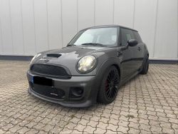 Grau Gebraucht 2012 Mini John Cooper Works Kleinwagen | 10.450 € (Etwas zu teuer)
