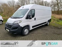 Weiß Gebraucht 2023 Opel Movano Selection Van | 27.870 € (Fairer Preis)