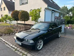 Schwarz Gebraucht 1999 BMW 318 Cabriolet M Sport Cabrio | 3.700 € (Superpreis)