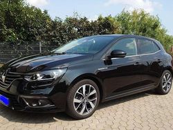 Gebraucht 2016 Renault Mégane III Bose Edition Limousine | 9.900 € (Teuer)