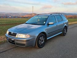 Silber Gebraucht 2003 Skoda Octavia Kombi | 899 € (Fairer Preis)