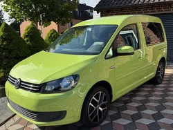 Grün Gebraucht 2011 VW Caddy Van / Kleinbus | 10.500 € (Teuer)