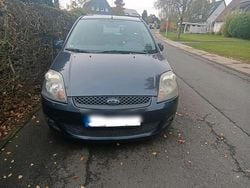 Blau Gebraucht 2007 Ford Fiesta Kleinwagen | 1.000 € (Superpreis)