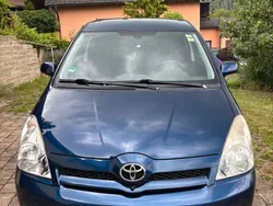 Blau Gebraucht 2006 Toyota Corolla Verso Executive Van / Kleinbus | 2.100 € (Guter Preis)
