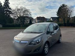 Gebraucht 2011 Opel Meriva Van / Kleinbus | 2.700 € (Fairer Preis)