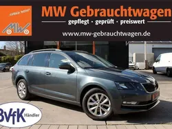 Grau Gebraucht 2020 Skoda Octavia Style Kombi | 21.990 € (Fairer Preis)