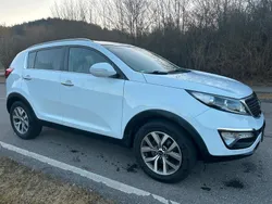 Weiß Gebraucht 2014 Kia Sportage SUV | 10.300 € (Fairer Preis)