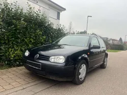 Schwarz Gebraucht 2000 VW Golf IV Kombi | 1.499 € (Guter Preis)
