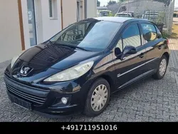 Schwarz Gebraucht 2010 Peugeot 207 Limousine | 3.990 € (Fairer Preis)