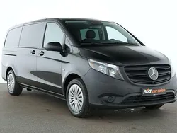 Schwarz Gebraucht 2024 Mercedes Vito Van / Kleinbus | 40.440 € (Etwas zu teuer)