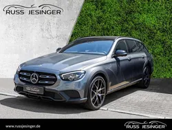 Grau Gebraucht 2021 Mercedes E400 Avantgarde Limousine | 54.980 €