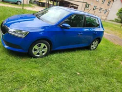 Blau Gebraucht 2019 Skoda Fabia Ambition Limousine | 9.000 € (Fairer Preis)