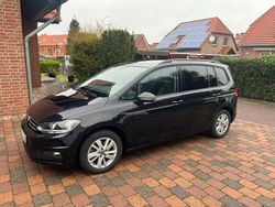 Deep black Gebraucht 2021 VW Touran Highline Van / Kleinbus | 26.990 € (Guter Preis)