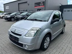 Silber Gebraucht 2004 Citroën C2 Kleinwagen | 2.690 € (Teuer)